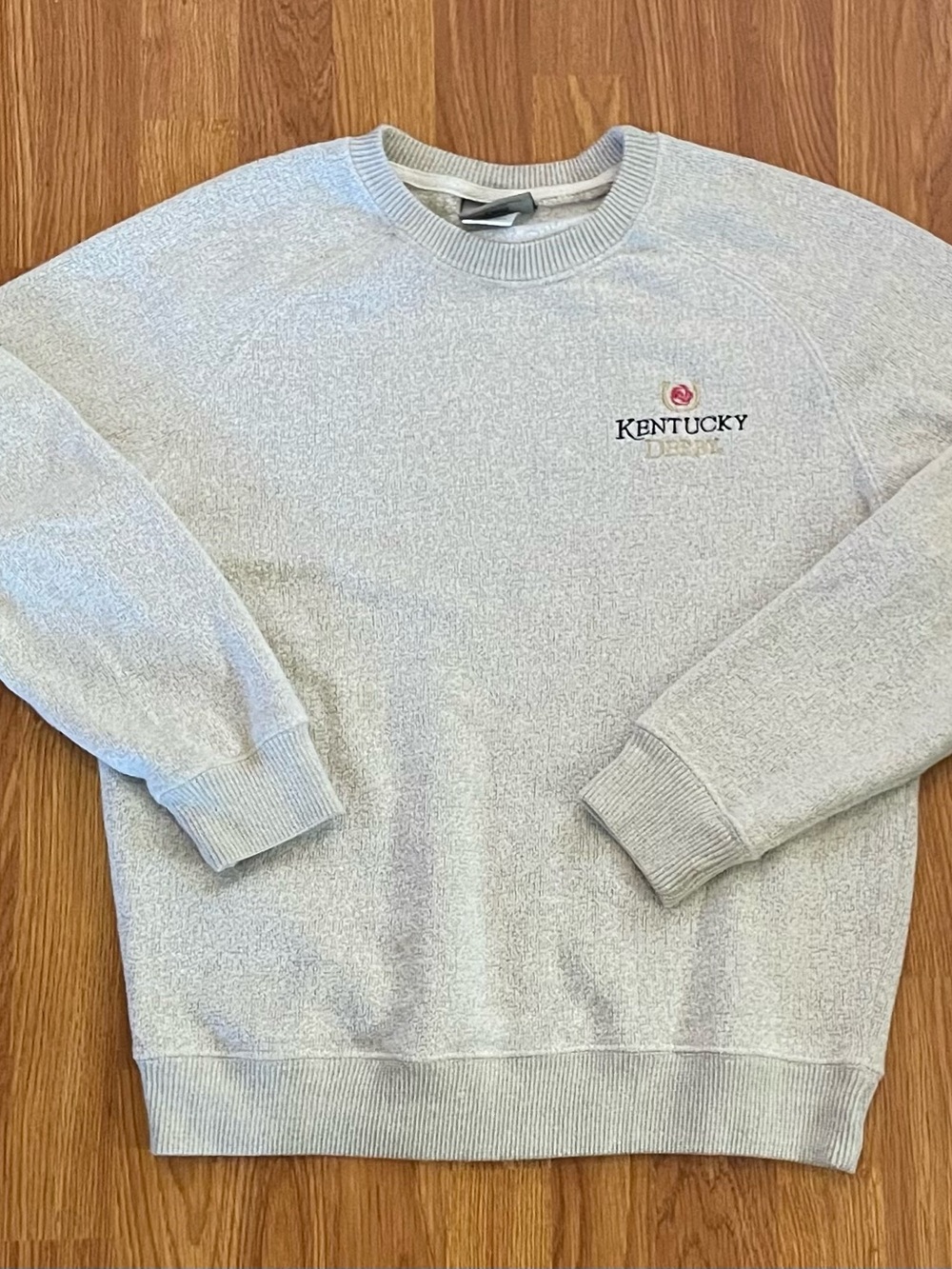 Kentucky Derby Embroidered Oatmeal Crew Neck Sweater size Medium